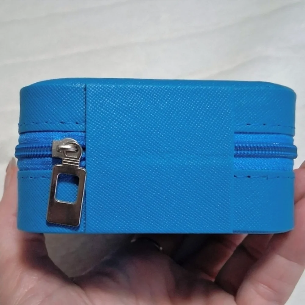Travel Zip Around Jewwlry Box